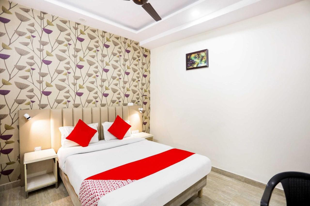 Hotel O Hotel Paradise Indraprastha Exterior foto